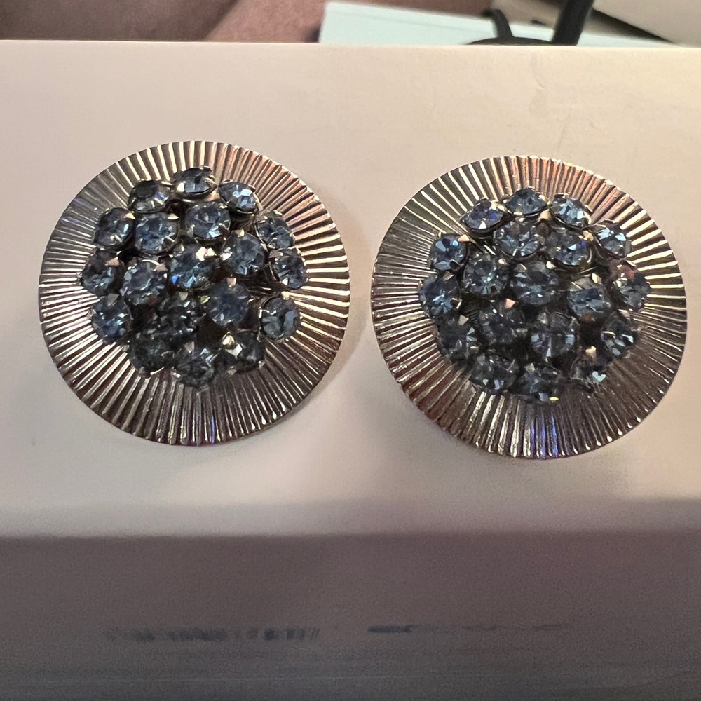 Vintage Napier clip on earrings